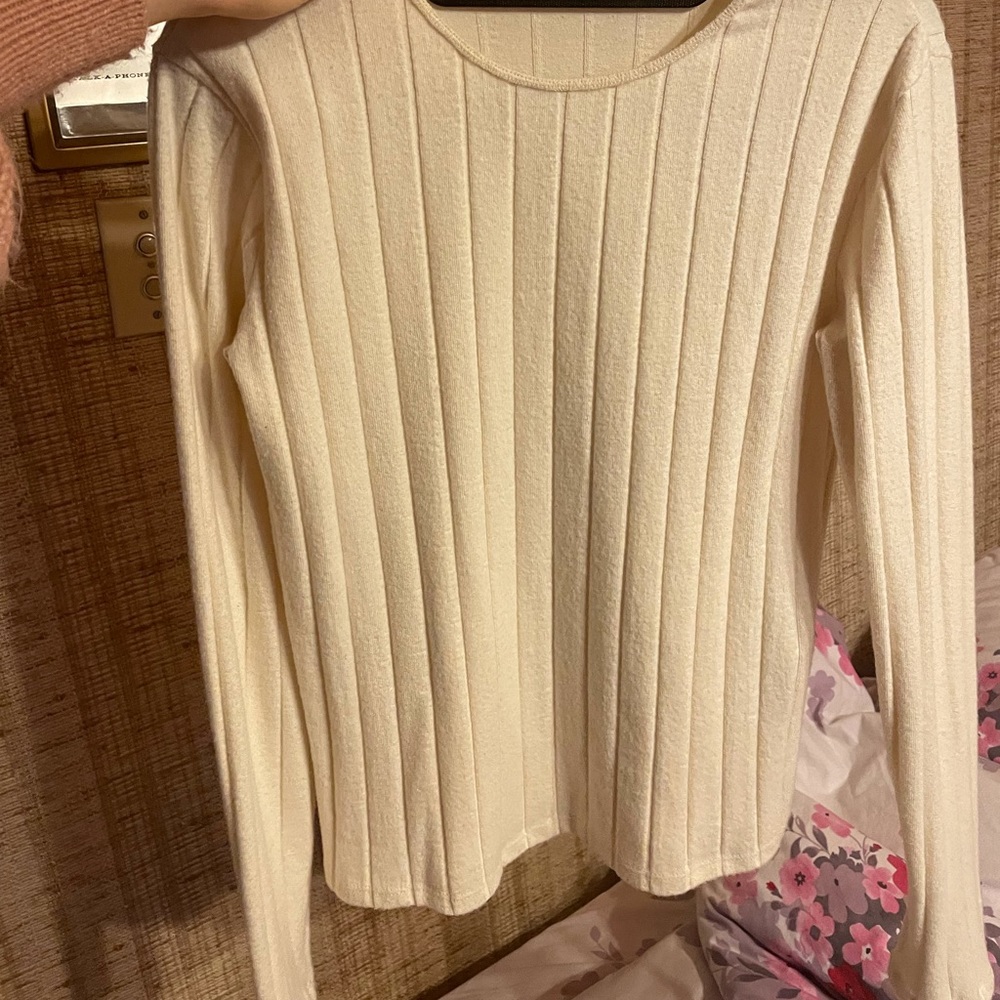 Zara cream ribbed sweater top